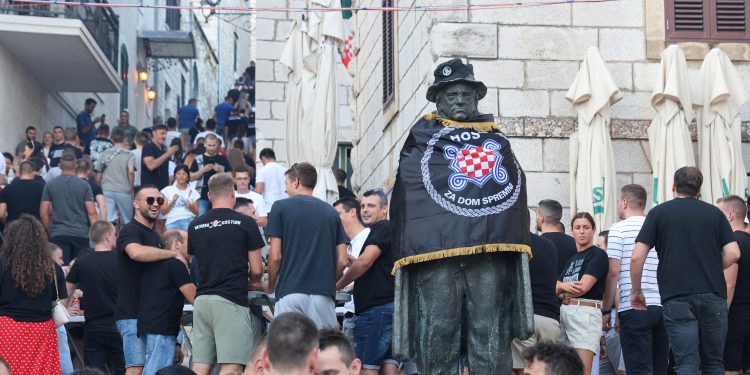 HDZ udario po Milanoviću zbog ‘Za dom spremni’, spočitnuli mu i Miru Bulja: ‘Opet dijeli Hrvatsku’