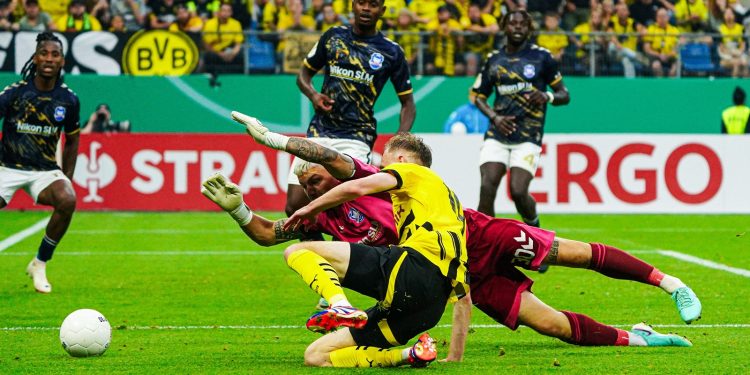 NJEMAČKI KUP Uvjerljive pobjede Borussije Dortmund i RB Leipziga | NACIONAL.HR