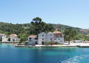 HOĆEMO VODU Stanovnici Drvenika Velog žele biti ravnopravni s kopnom