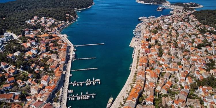 Hrvati doživjeli agoniju na odmoru: Svi završili u bolnici, a onda su shvatili da nisu jedini