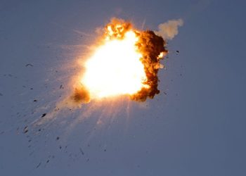 IDF kaže da vojska napada ciljeve u Libanonu dok osujećuje Hezbollahove pripremljene napade na Izrael