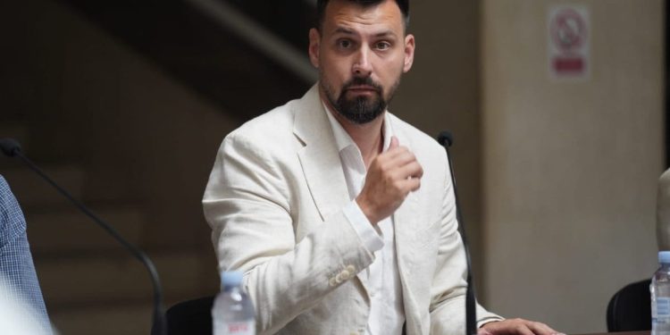 IVOŠEVIĆ ODGOVORIO ŠUTI “Uprava Hrvatskih cesta bira se javnim natječajem”