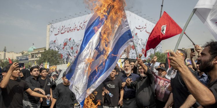 Iran će napasti Izrael – mediji — RT World News