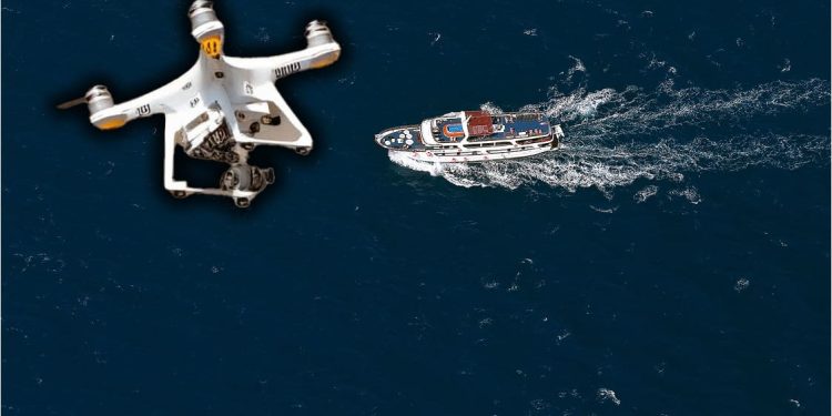 Ispovijest nautičarke: “Vrebali su nas između Šolte, Brača i Hvara. Pošalju dron, a onda se prišuljaju supovima ili jure za vama gliserom”