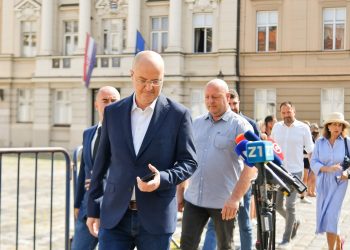 Iz Radićevog tabora sumnjaju da im prijeti krađa izbora: ‘Obavezno pošaljite promatrače’