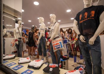 Izložba “Osvježavajuća sjećanja iz Makarske” oduševila domaće i goste