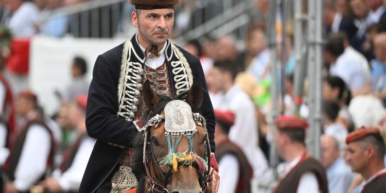 JEDNA ‘SRIDA’ BILA JE DOVOLJNA Jure Domazet Lošo je slavodobitnik 309. Sinjske alke | NACIONAL.HR
