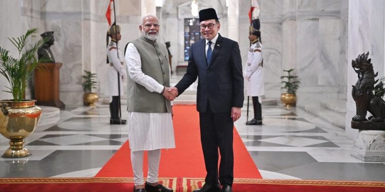 Južnoazijska država traži potporu Indije za pridruživanje BRICS-u – mediji — RT Indija