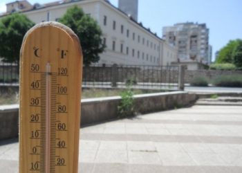 KOLOVOZ OPONAŠA SRPANJ Hercegovina pod novim toplinskim valom, slijede jake vrućine i suša