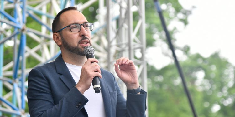 Kako je Tomašević ubio dvije muhe jednim udarcem: Evo gdje će smjestiti centar kojeg nitko neće