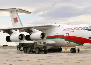 Ključni saveznik šalje trupe u Rusiju — RT Rusija i bivši Sovjetski Savez