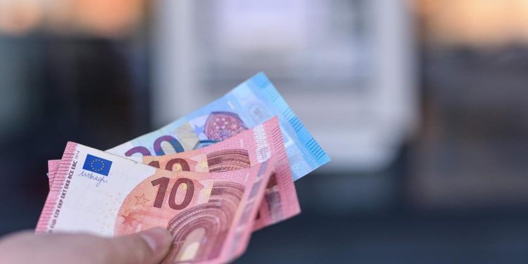 Kolika plaća je dovoljna za pristojan život u Hrvatskoj? Evo što kaže naš poznati analitičar