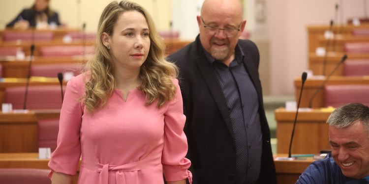 Kreću velika oporbena preslagivanja: Evo što će se sve raditi da se dođe na vlast