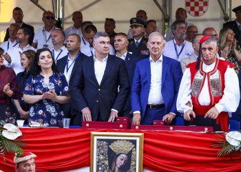 MILANOVIĆ ‘Alka je praznik veselja, ne pakosti i uživanja u tuđoj nevolji’ | NACIONAL.HR