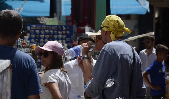 MISLILI STE DA JE VRUĆE? Temperature će još rasti u danima pred nama, no negdje se očekuju i pljuskovi