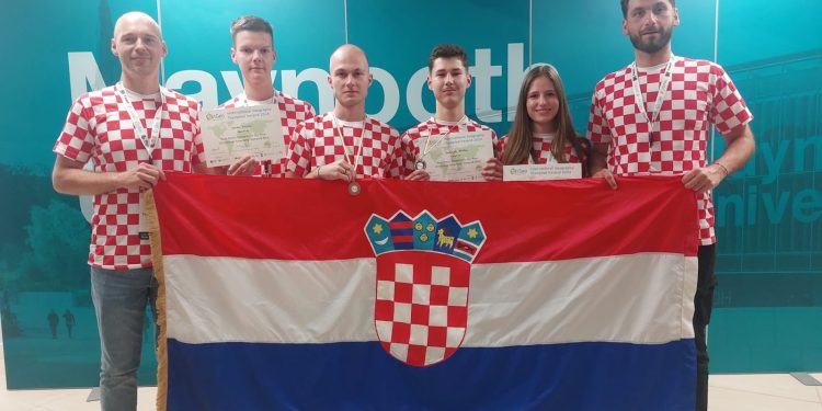 VELIKI USPJEH Hrvatski učenici osvojili srebro i broncu na Međunarodnoj geografskoj olimpijadi | NACIONAL.HR