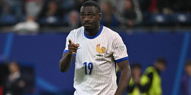 Milan transfer market, United također na Fofani