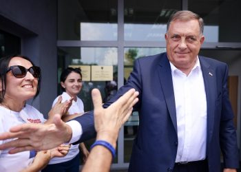 DODIKOV REŽIM U TERMINALNOJ FAZI Proračun RS-a je pred pucanjem. Kasne plaće, ne uplaćuju se doprinosi | NACIONAL.HR