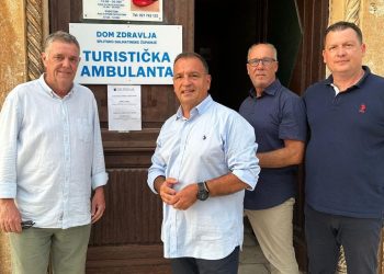 Ministar zdravstva Vili Beroš u posjetu Hvaru: Posjetio je dodatni tim Doma zdravlja
