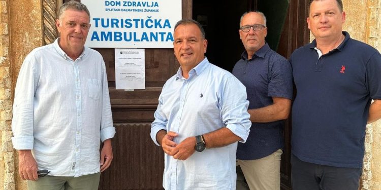 Ministar zdravstva Vili Beroš u posjetu Hvaru: Posjetio je dodatni tim Doma zdravlja