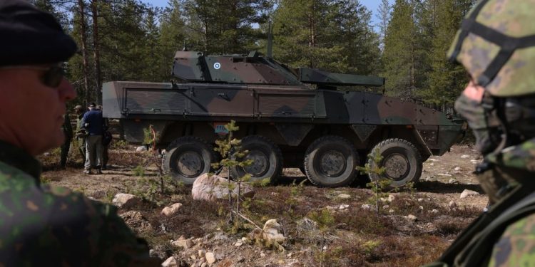 NATO će rasporediti oklopnu brigadu blizu Rusije – mediji — RT World News