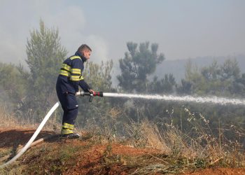 OSPORAVAJU GLASINE NP Krka tvrdi da imaju sustav za ranu detekciju požara, spašava ih od širenja vatre | NACIONAL.HR