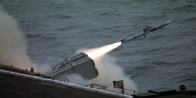 Na Arktiku sve napetije dok Zapad pojačava vojnu prisutnost: ‘Ugrožene su ključne prometne rute’