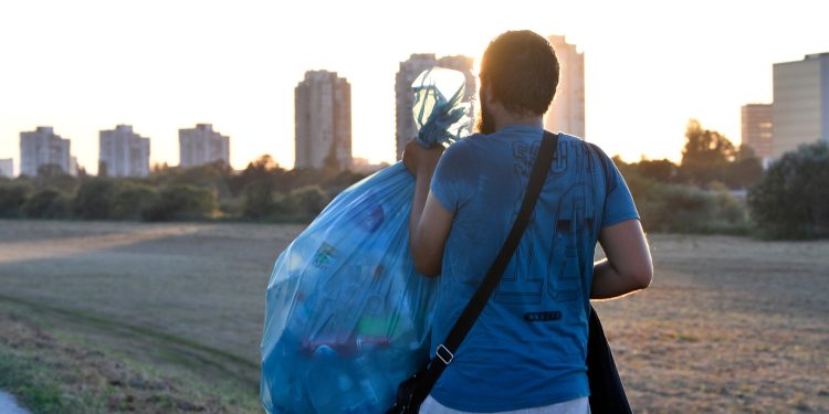 Na glazbenom spektaklu tužni prizori današnjeg Zagreba: ‘Jadnici, sumrak civilizacije’