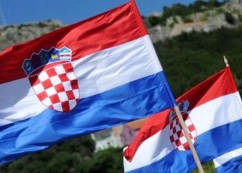 “Na hrvatskoj ponistri, hrvatski barjak”. U Trogiru se obilježava Dan pobjede