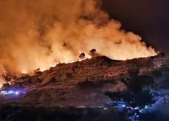 Načelnik Tučepa o vožnji kroz požar u zapaljenom autu: “Jurio sam autom kroz vatru putem koji nisam ni vidio. Filmski”
