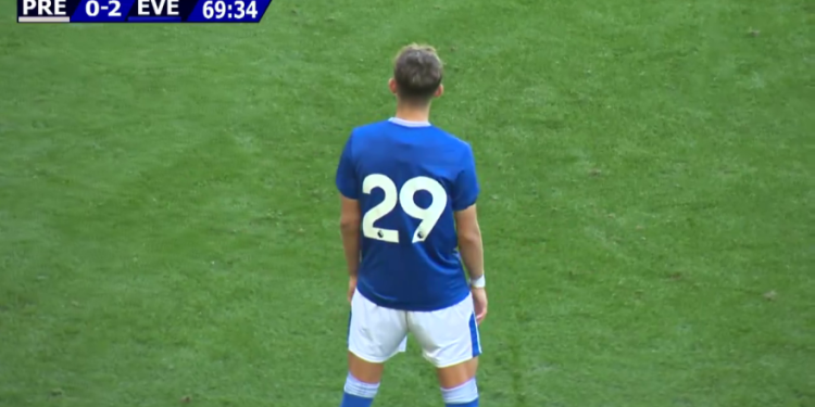 Napulj, pogledaj tog Lindstroma!  Golazo debitira u Evertonu