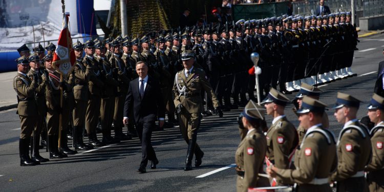Narušio zračni prostor pa nestao? Neidentificirani objekt digao na noge NATO članicu