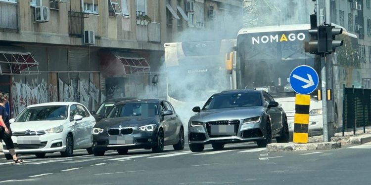 Ne, na ovoj fotografiji nema požara