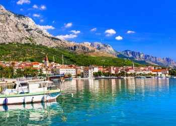 Nekon dvadeset godina nereda na plažama i preizgrađenosti, Makarska mijenja smjer u turizmu