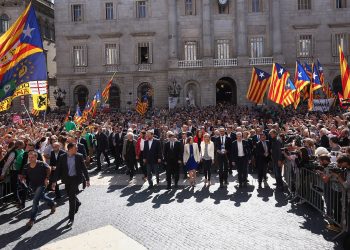 Nenadani povratak iz egzila šokirao Španjolsku: Policija u lovu na bivšeg separatističkog vođu