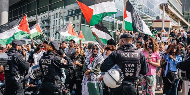 Njemačka još uvijek izvlači pogrešne lekcije iz holokausta — RT World News