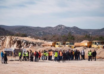 Novi mirni prosvjed. Građani protiv probijanja tunela Kozjak