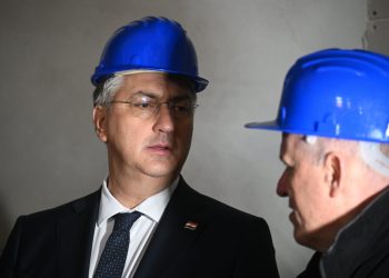 Novi problemi za Plenkovićeva gromobrana: Je li Branko Bačić uhvaćen u laži?