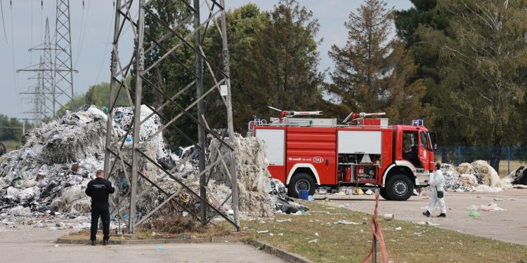OGLASILA SE POLICIJA Otkriven uzrok buktinje u Dravi International: Puhao je jak vjetar, podigla se aluminijska folija… | NACIONAL.HR