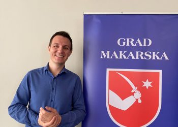 “Ofenziva” dalmatinskih SDP-ovaca: Gradonačelnik Makarske želi postati šef stranke