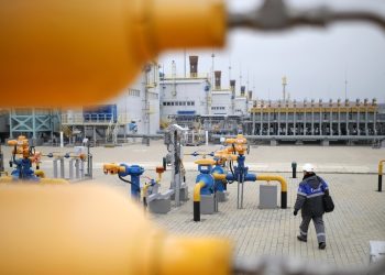 Opskrba EU plinom iz ruskog plinovoda skočila je za 40% — RT Business News