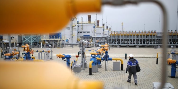 Opskrba EU plinom iz ruskog plinovoda skočila je za 40% — RT Business News