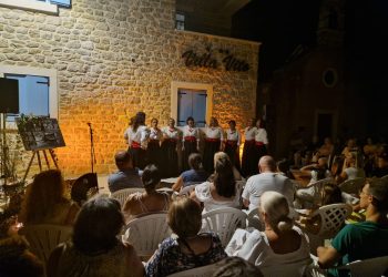 Ovacije za klapu Garofuli, vrijeme je za Raspivao Bibinje