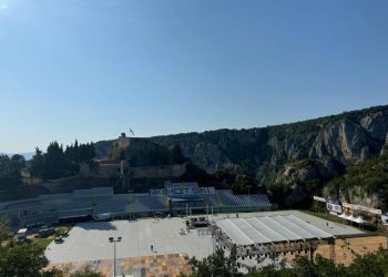 Ovako izgleda Gospin Dolac uoči spektakularnog koncerta ‘Imotski ne zaboravi’