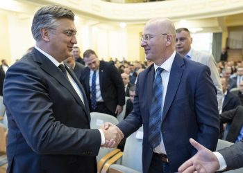 PITAMO VAS Hoće li Plenković već u rujnu tražiti novu vladajuću većinu? | NACIONAL.HR