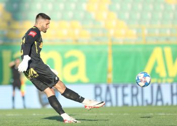 POČETNI SASTAVI Istra 1961 na novom travnjaku Aldo Drosine dočekuje Goricu | NACIONAL.HR