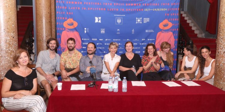 PREMIJERA PREDSTAVE NA TRAJEKTU “OLIVER” Redateljica Anica Tomić: Gledatelje vodimo na emocionalni roller coaster