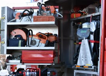 PALIO BILJNI OTPAD Oglasila se policija: Uhićen Australac zbog izazivanja požara kod Primoštena | NACIONAL.HR