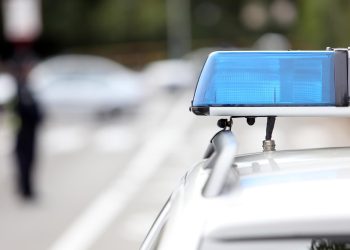 PROMETNA NESREĆA U OPATIJI Bivši suprug Dragane Mirković pijan slupao skupocjeni auto i otišao | NACIONAL.HR