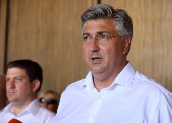 BIT ĆE VESELO Gotov je odmor za političare: ‘Bilo bi dobro da poznati Facebook ratnik odgovori na bitno pitanje’ | NACIONAL.HR